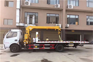 新城子附近汽车轮胎更换