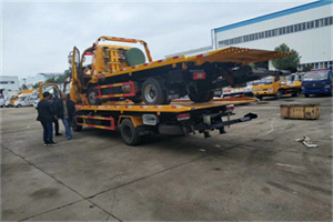 新城子同城汽车补胎